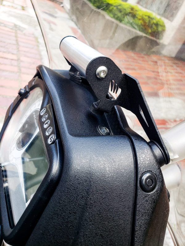 485749126_1180873810714871_3979567877390535060_n Soporte de Gps - Vstrom 650 ABS