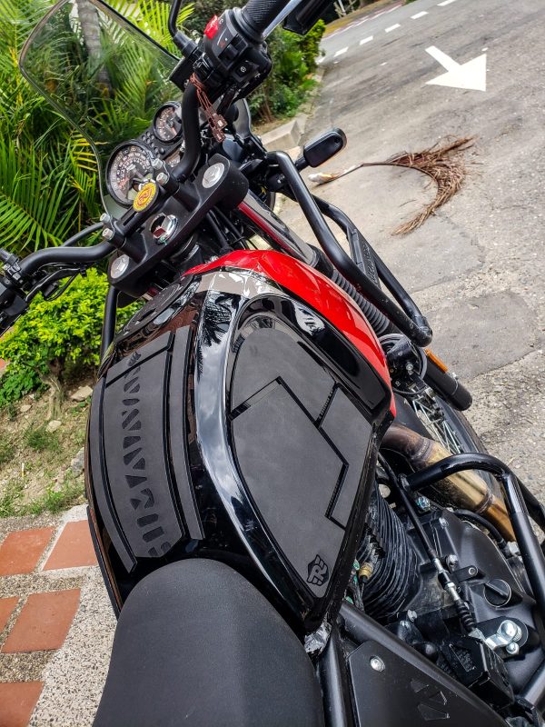 Imagen de WhatsApp 2024-07-09 a las 18.24.26_25d02023 Kit de Protector de tanque - Himalayan