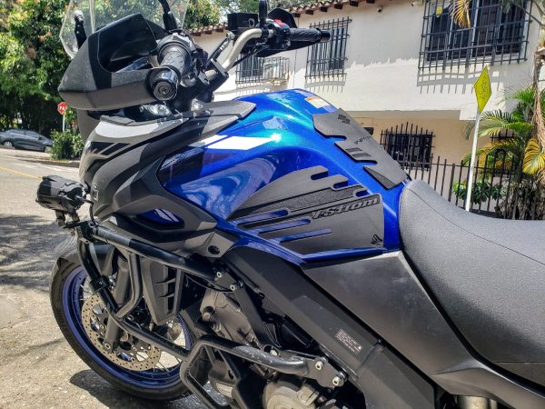 Imagen de WhatsApp 2024-09-07 a las 14.08.03_691f1157 Kit Protector Lateral V-strom 650 XT