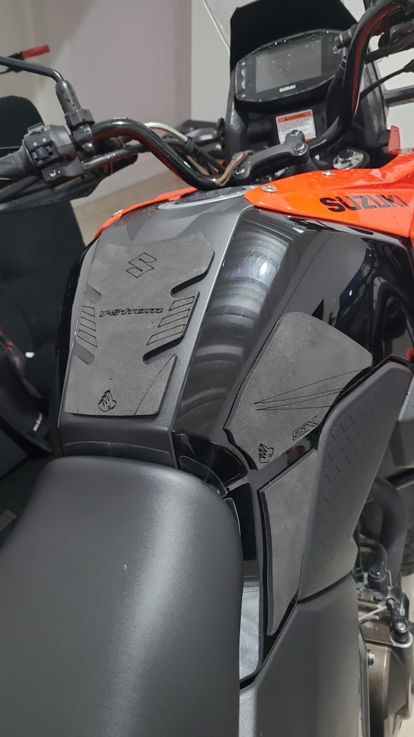 Kit de Protector de Tanque V-strom 250 SX