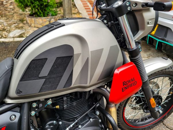 WhatsApp Image 2024-11-16 at 17.14.45 (3) Kit de Protector de Tanque - Scram 411 - A1