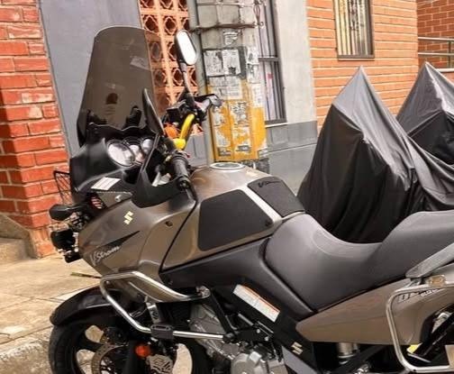 Kit de Protector de Tanque V-strom 650 -1000 Clasica